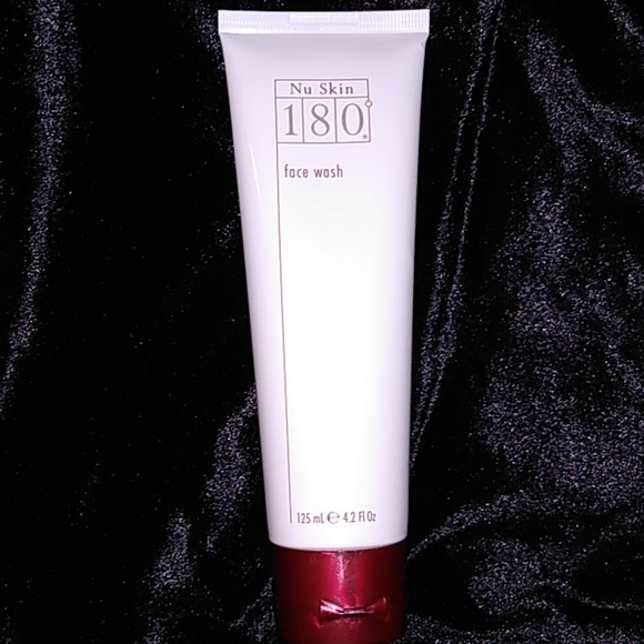 NU SKIN Other - NU SKIN Face Wash
